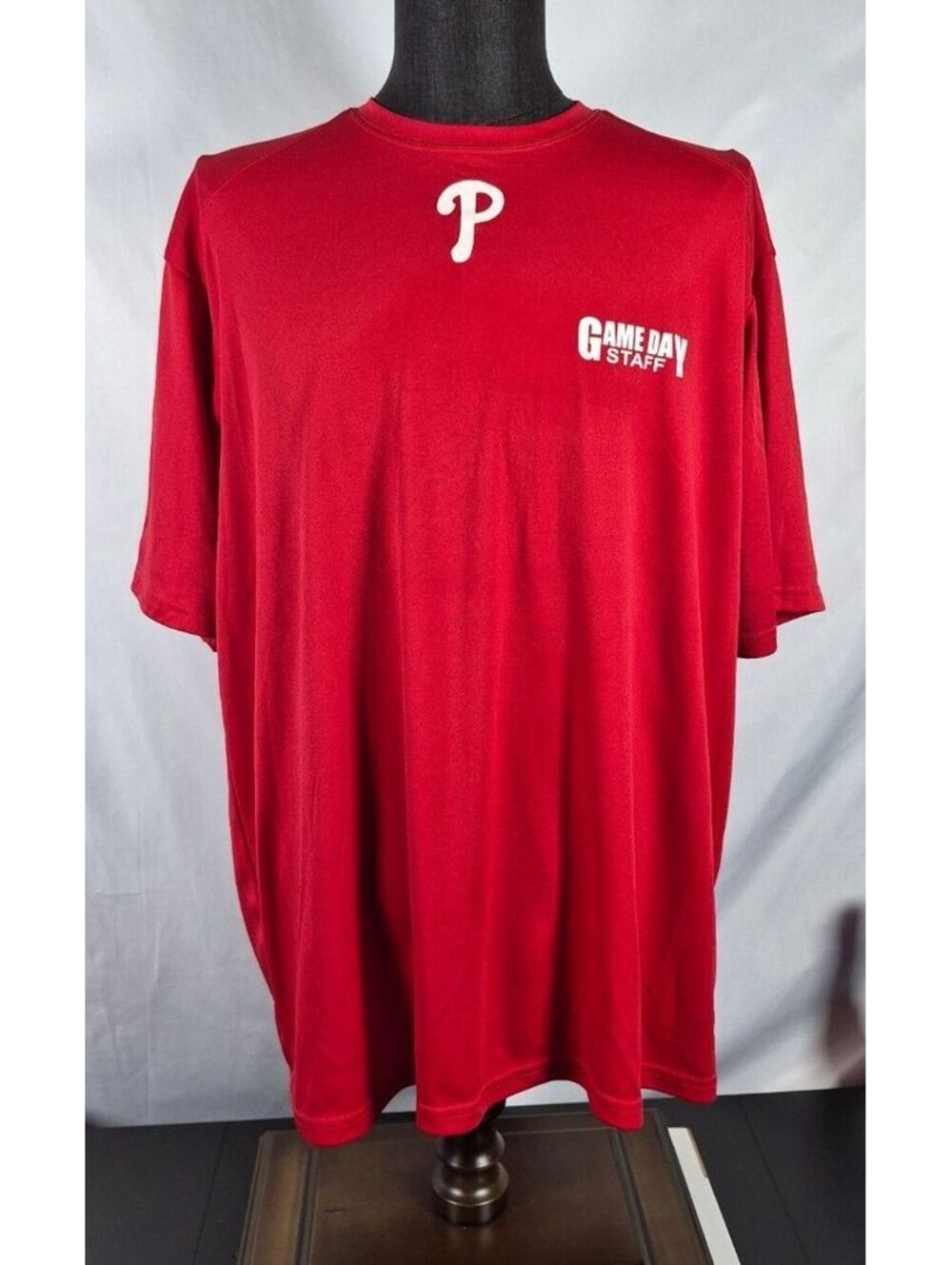 Philadelphia Phillies Game Day Staff Performance Shirt 2XL